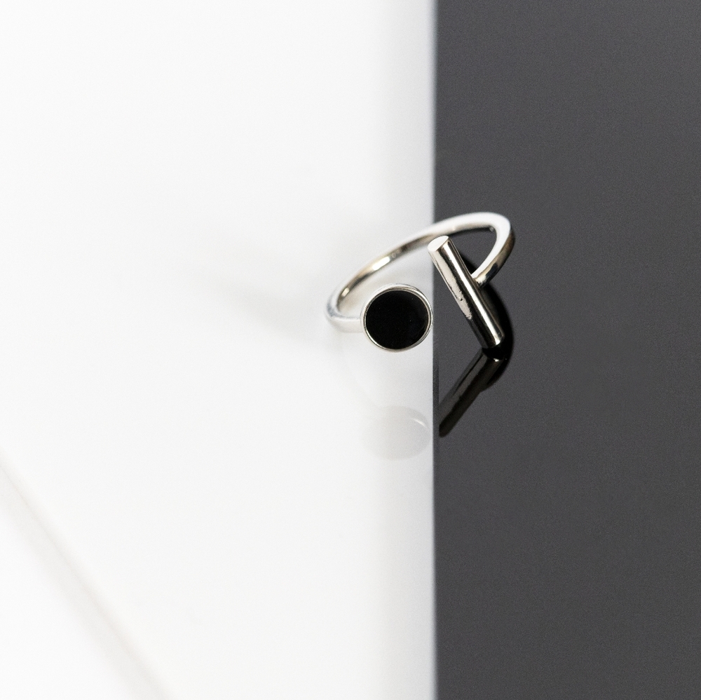 Geometric Black and Silver Bar Ring	 (S925) - Only 1 left! - Picture 3 of 5